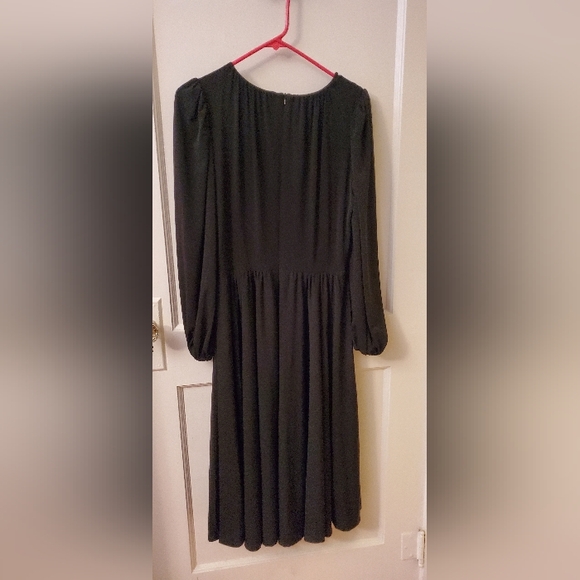 Salem Dress First Run - Picture 3 of 4